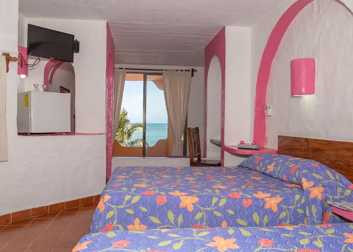 Miramar 3* Zihuatanejo